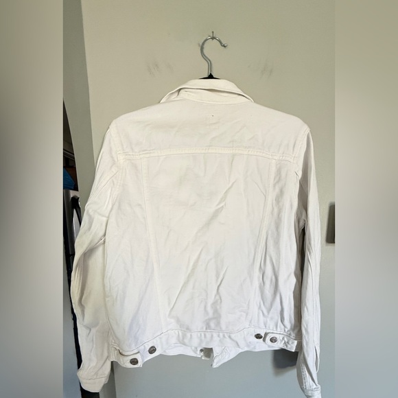 GAP White Denim Jean Jacket Cropped - Picture 3 of 4